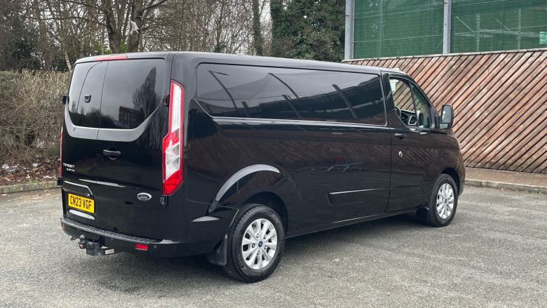 Ford Transit Custom 300 L2 Diesel Fwd 2.0 EcoBlue 170ps Low Roof Limited Van